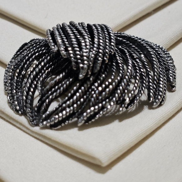 Musi Rope Design Shoe Clip - Picture 2 of 4